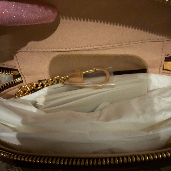 New💕Gucci GG Supreme Ophidia Belt Bag with a shoulder chain strap 💕 - Picture 6 of 10
